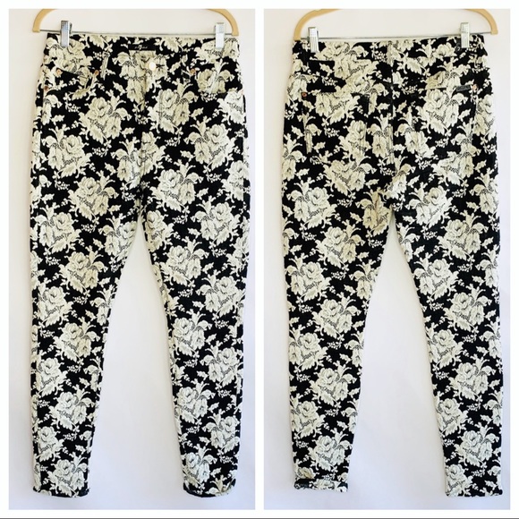 ❌sold❌ 7 For All Mankind Black Rose Jacquard Jean - Picture 2 of 8
